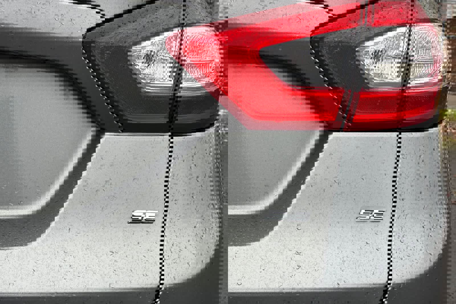 Used 2014 Ford Fusion SE image 24