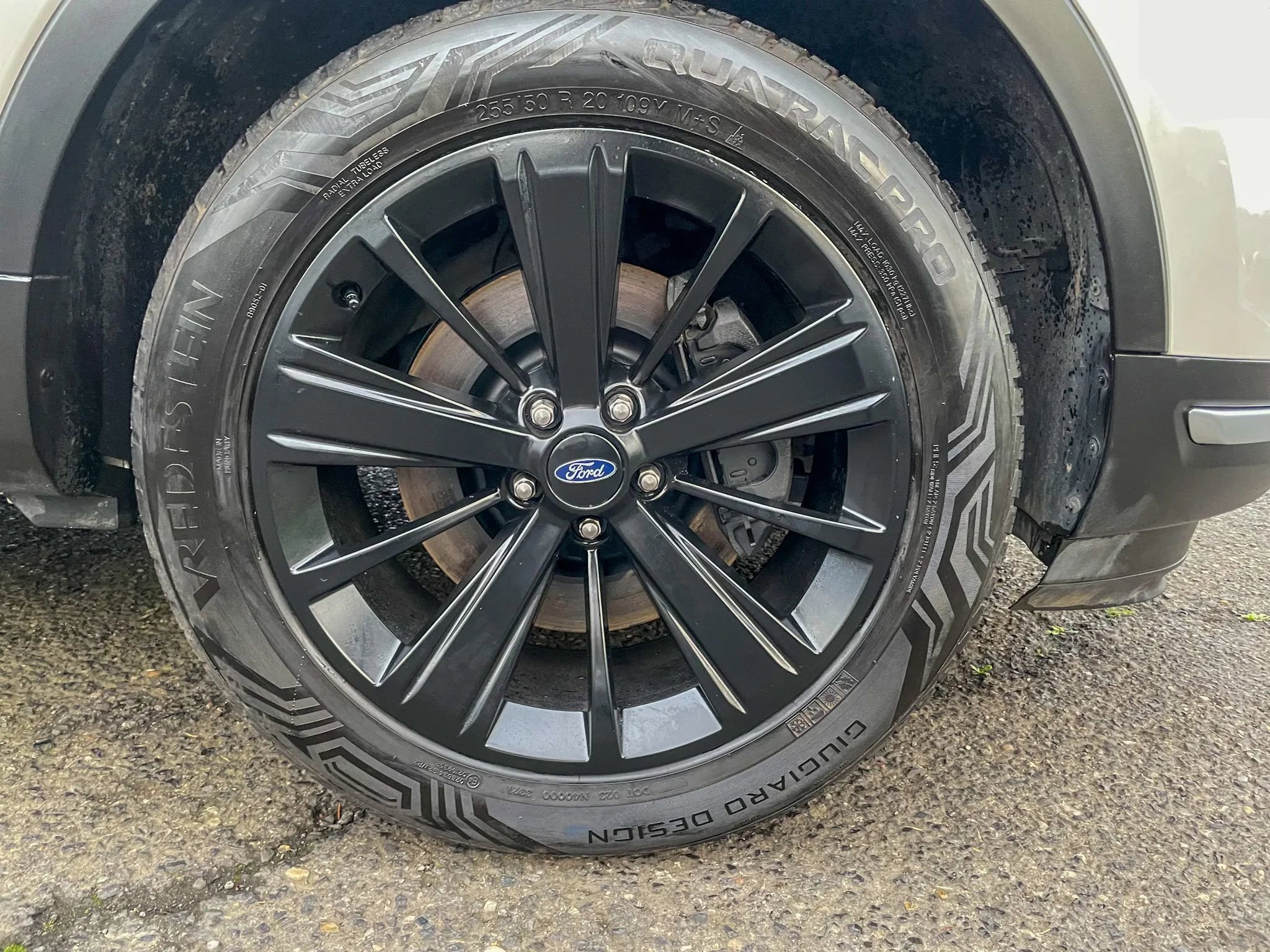 Used 2018 Ford Explorer Limited image 40