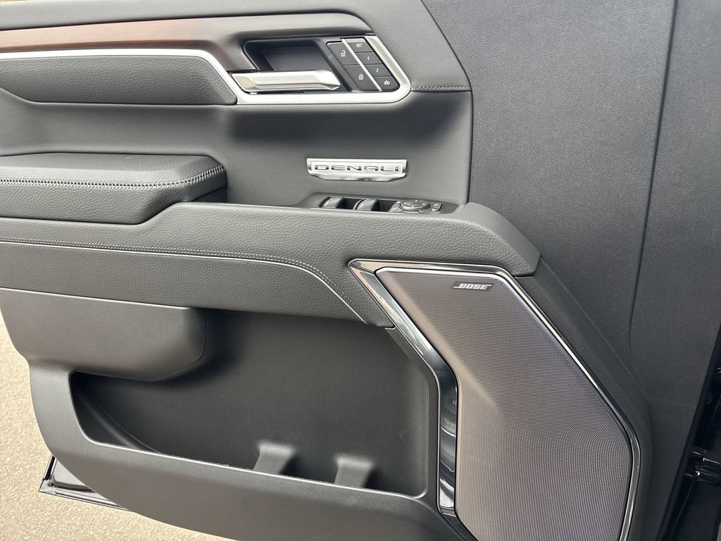 New 2026 GMC Sierra 1500 Denali AWD/4WD image 23