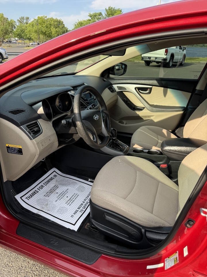 Used 2016 Hyundai Elantra SE FWD image 11