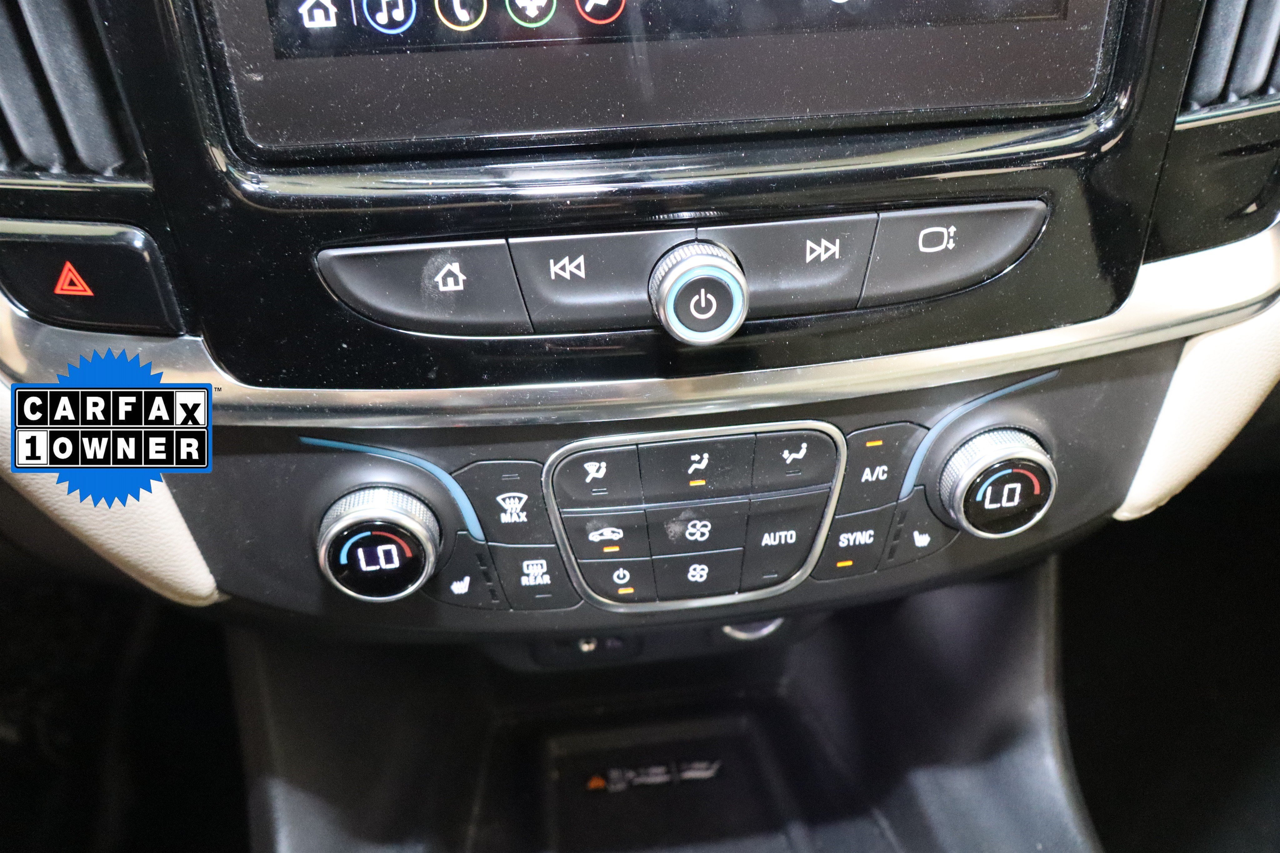 Certified 2024 Chevrolet Traverse LT AWD/4WD image 27