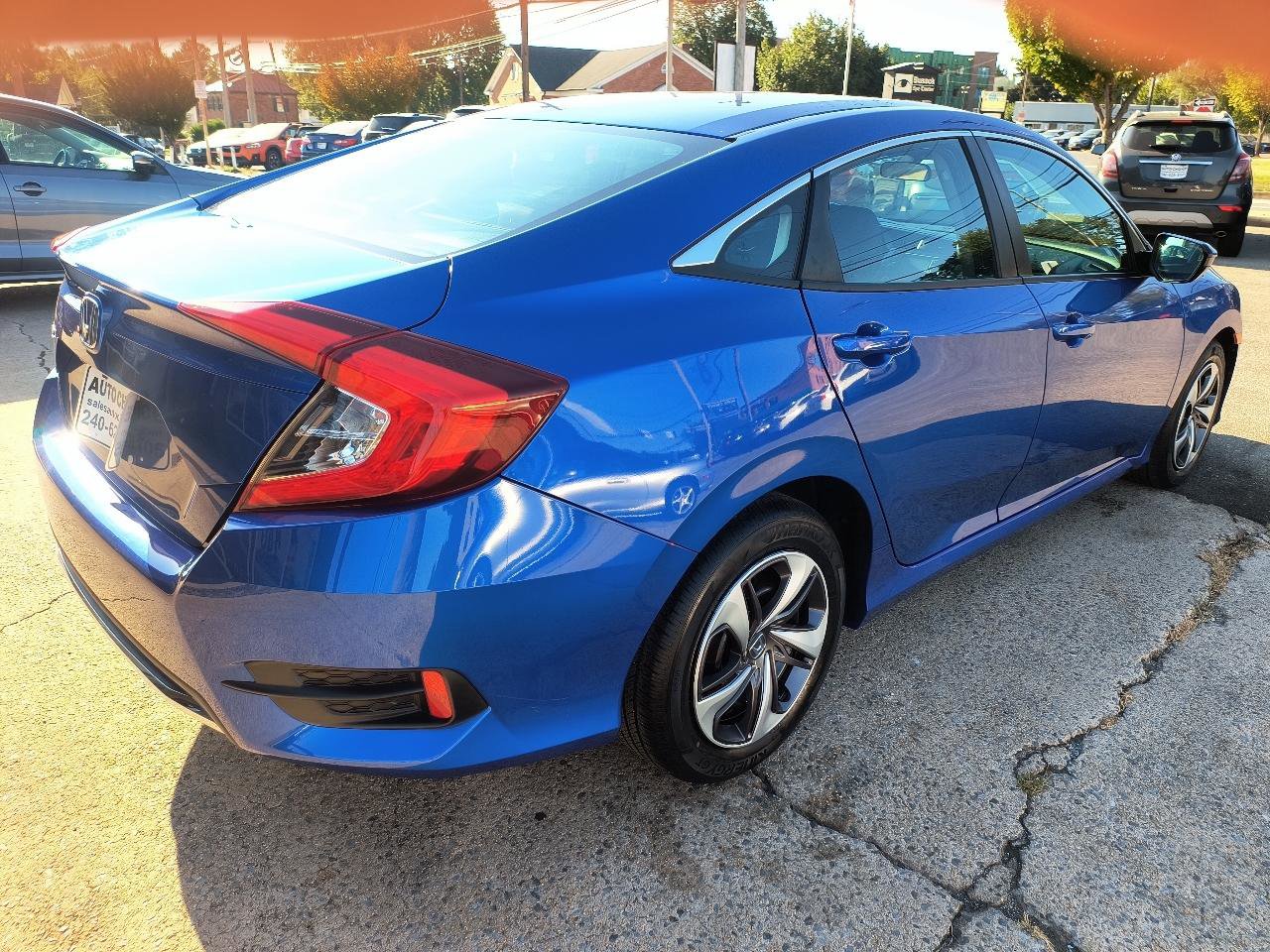 Used 2021 Honda Civic LX image 17
