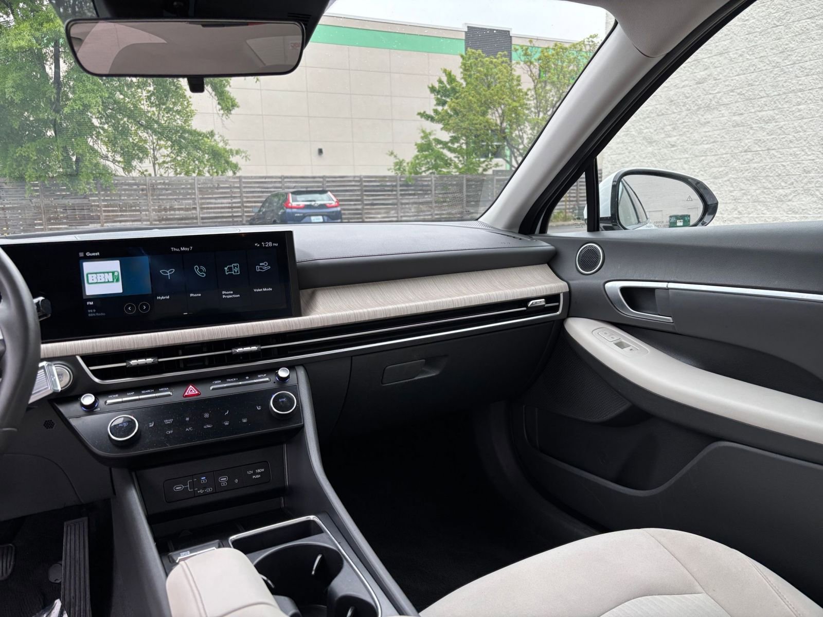 Used 2025 Hyundai Sonata SEL FWD image 36