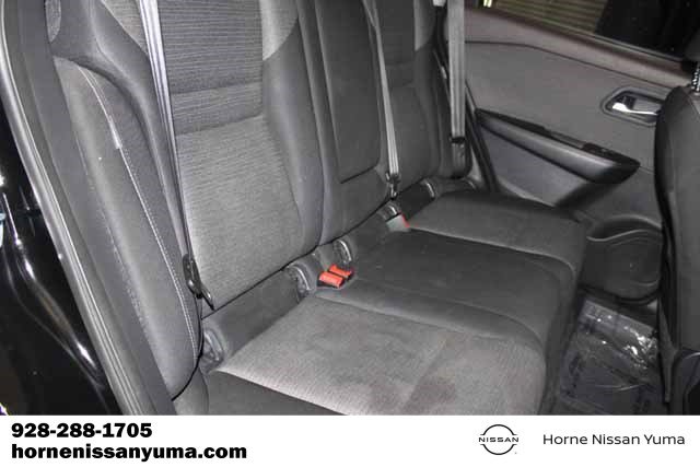 Used 2022 Nissan Rogue SV image 7