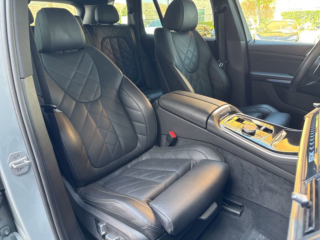 Used 2024 BMW X5 sDrive40i w/ M Sport Package RWD image 18