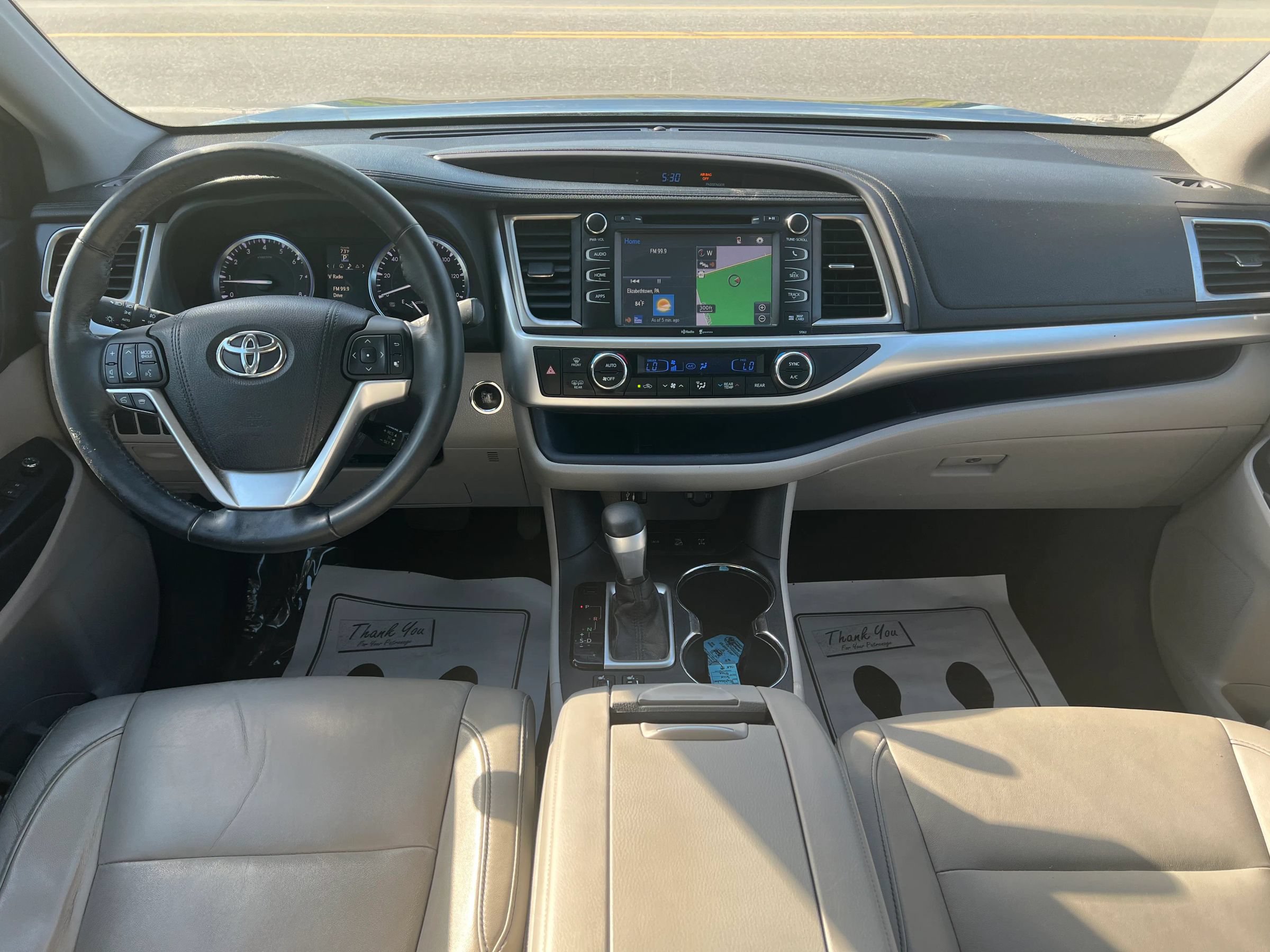 Used 2015 Toyota Highlander XLE AWD/4WD image 13