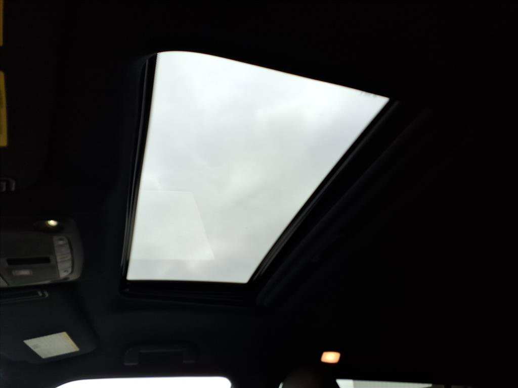 Certified 2024 Nissan Armada Platinum w/ Captain's Chairs Package image 8