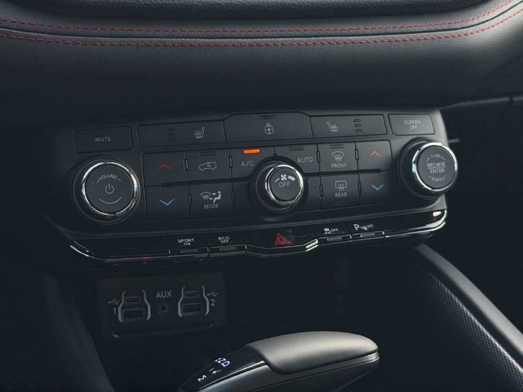 New 2027 Dodge Durango GT w/ Blacktop Package AWD/4WD image 10