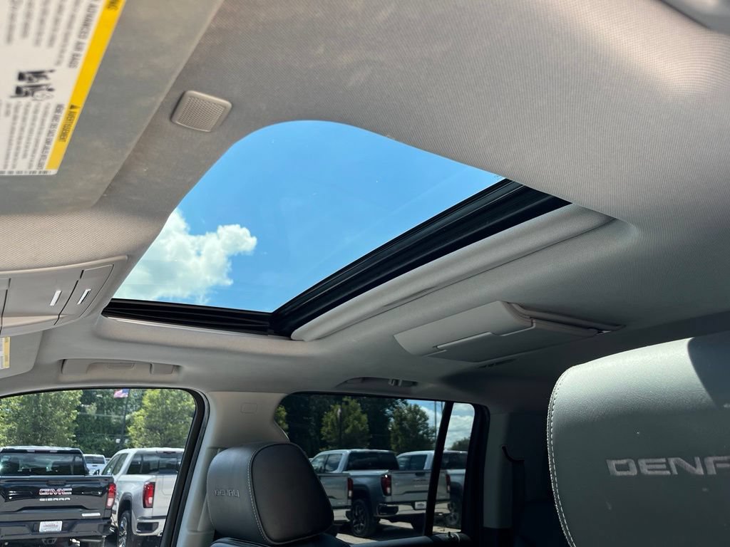 Used 2018 GMC Yukon XL Denali AWD/4WD image 20