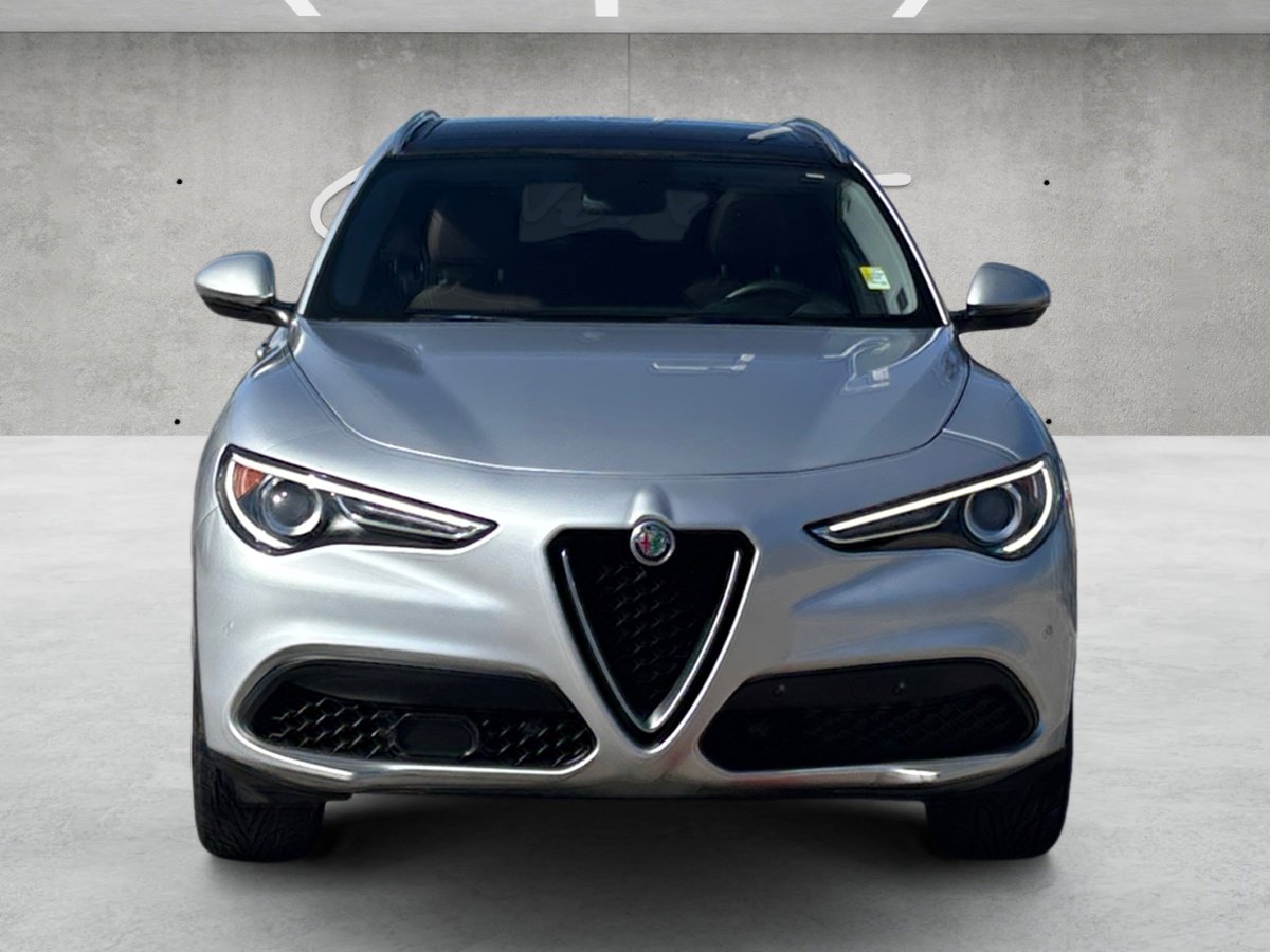 Used 2019 Alfa Romeo Stelvio image 17