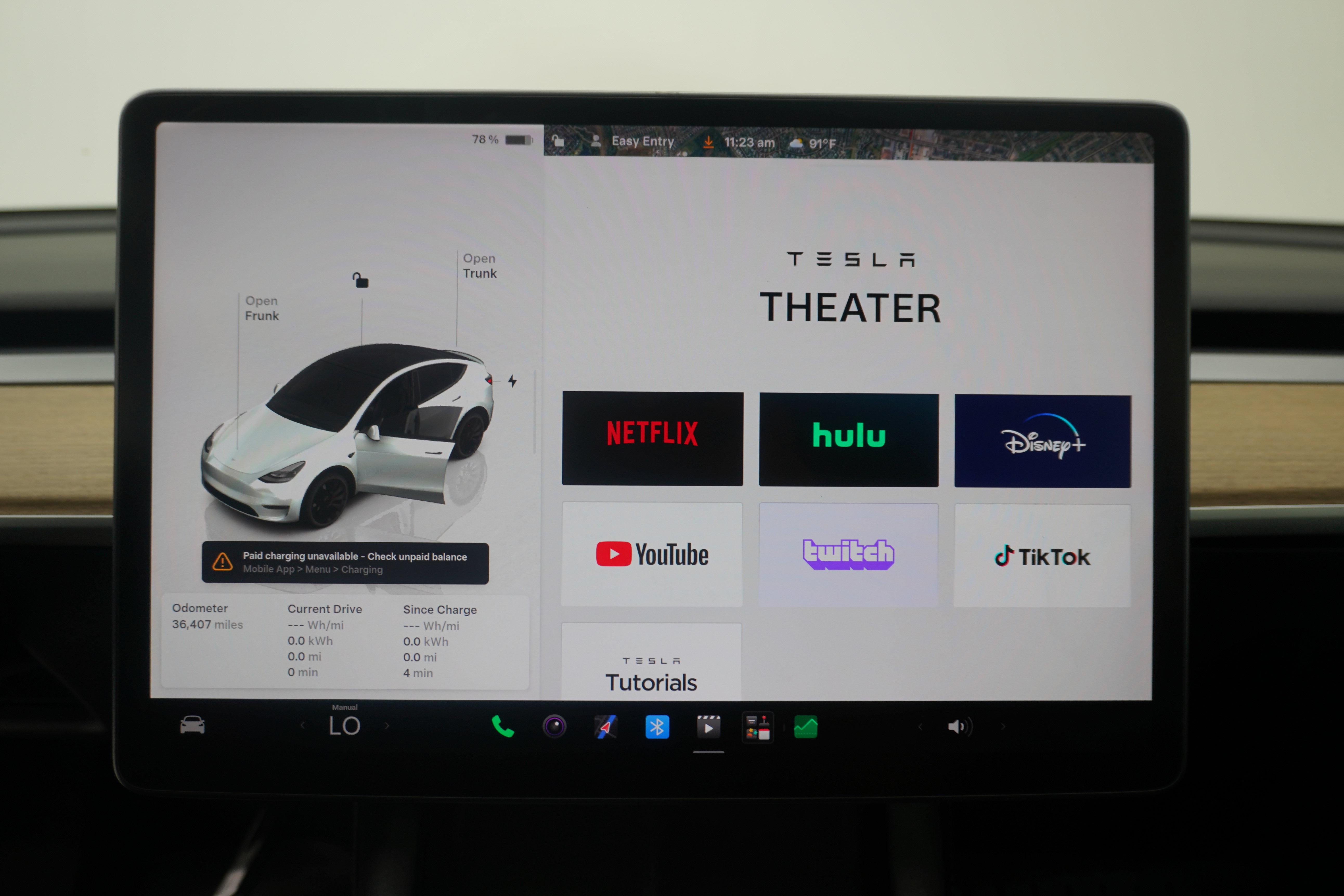 Used 2022 Tesla Model Y Performance AWD/4WD image 21