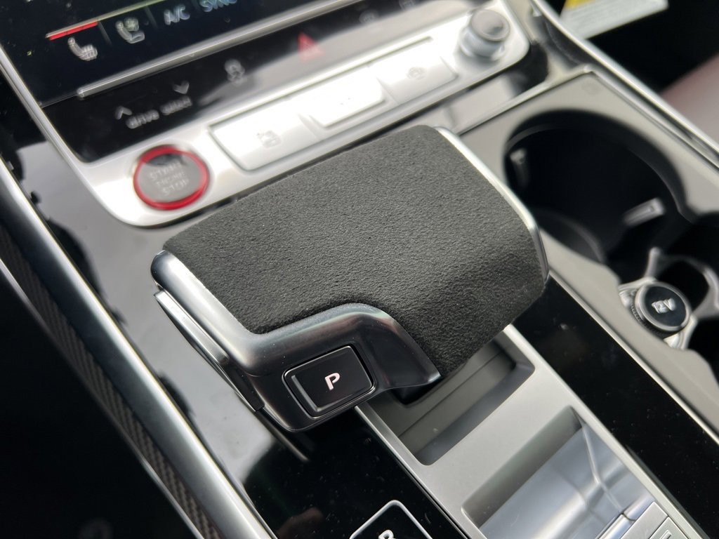 New 2026 Audi RS Q8 performance image 34