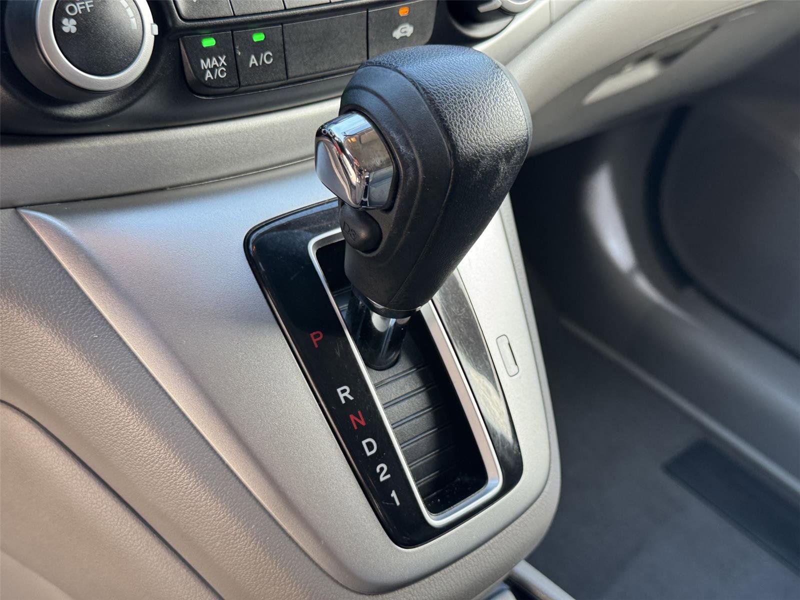 Used 2014 Honda CR-V LX image 25