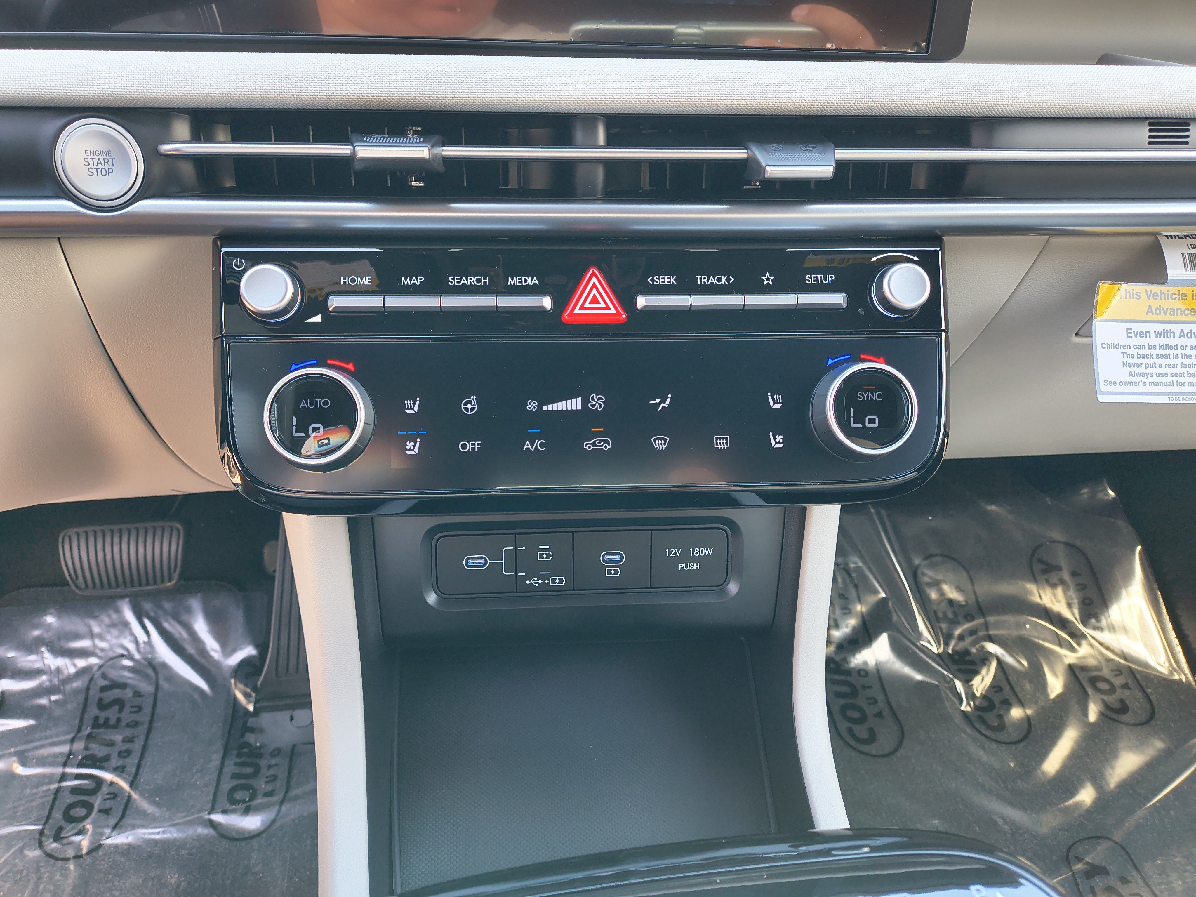 New 2026 Hyundai Tucson Limited FWD image 26