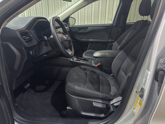 Used 2025 Ford Escape Active image 11