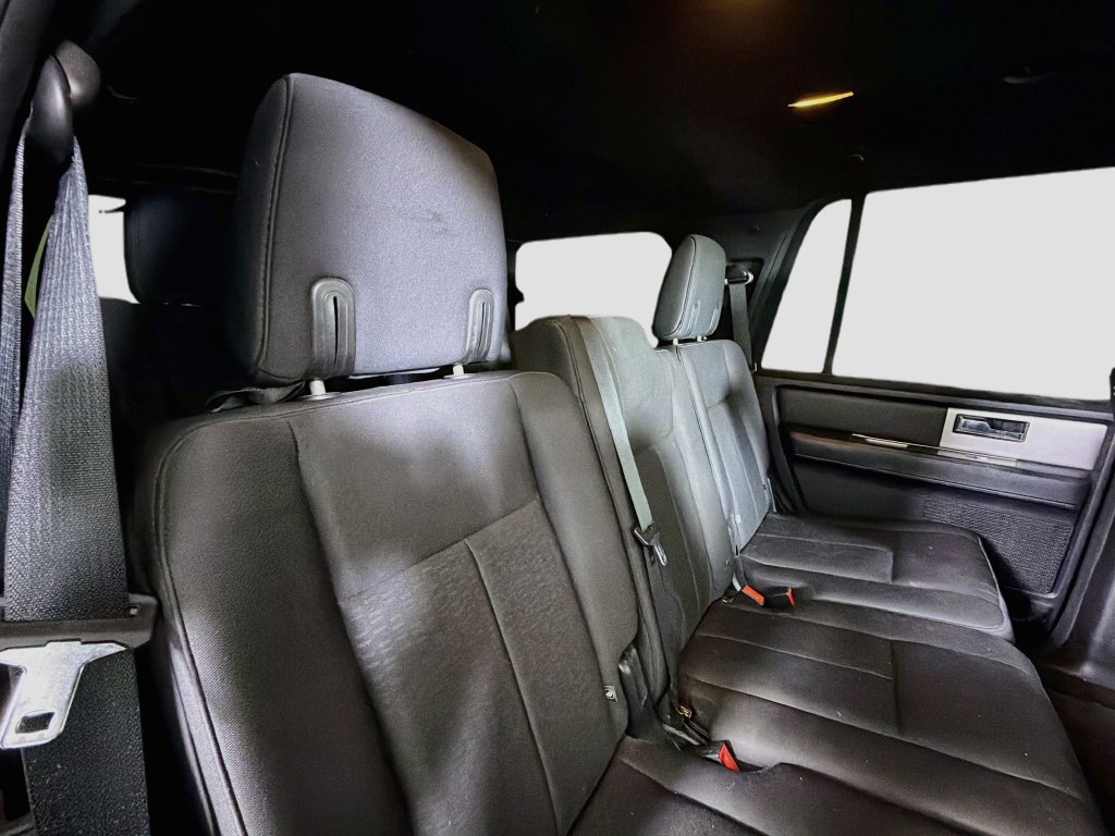 Used 2017 Ford Expedition XLT RWD image 27