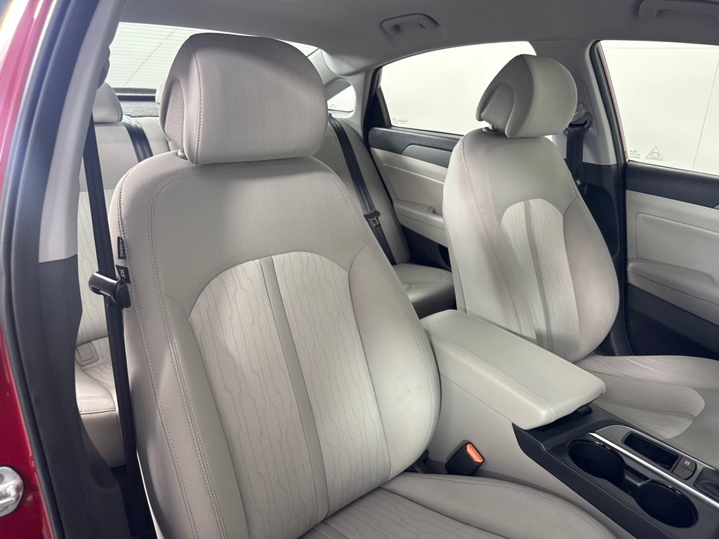 Used 2016 Hyundai Sonata SE image 25