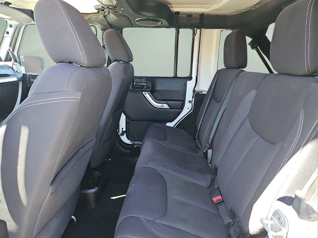 Used 2013 Jeep Wrangler Unlimited Sahara w/ Dual Top Group AWD/4WD image 12