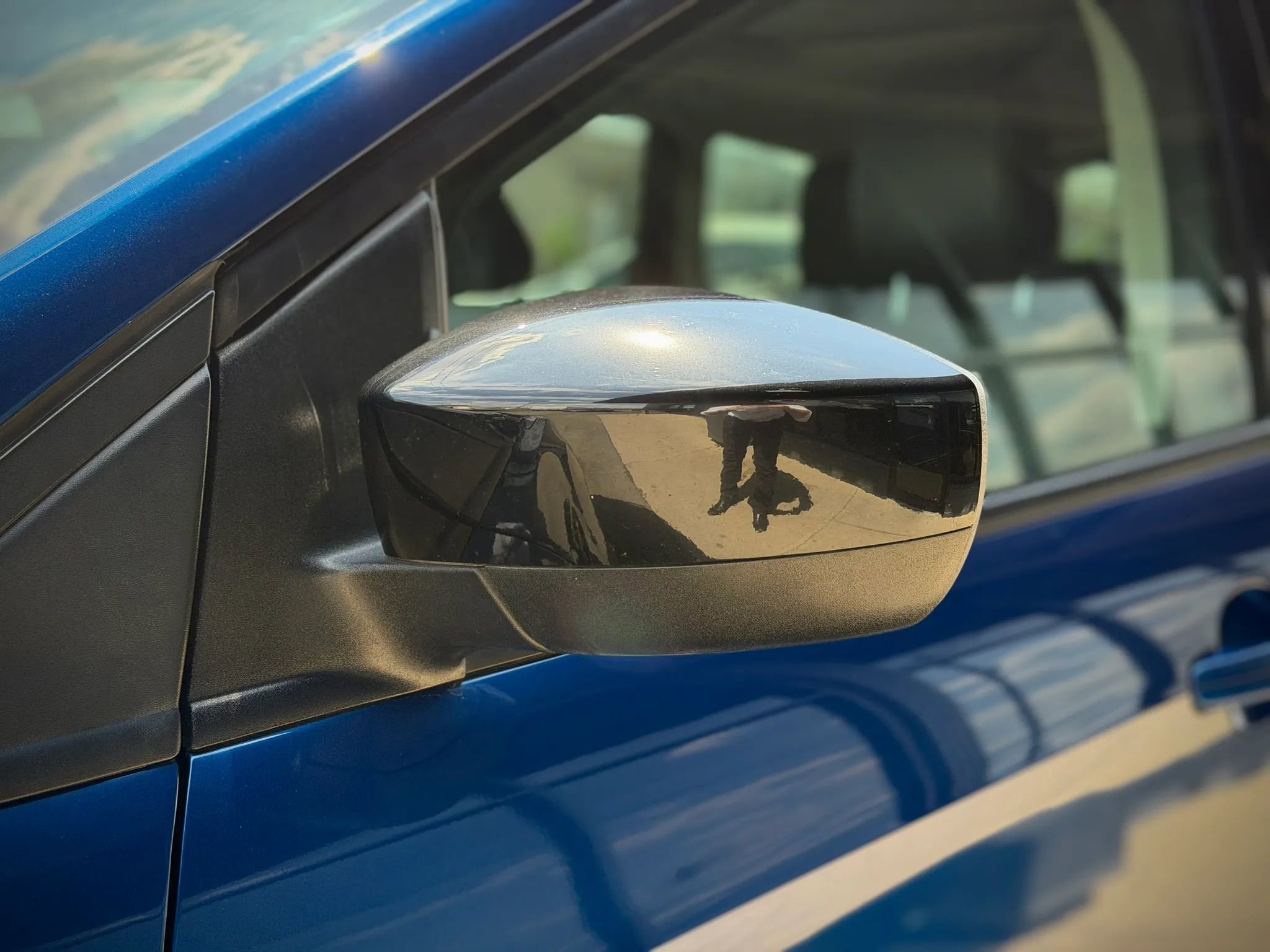 Used 2018 Ford Escape SE w/ SE Sport Appearance Package AWD/4WD image 34