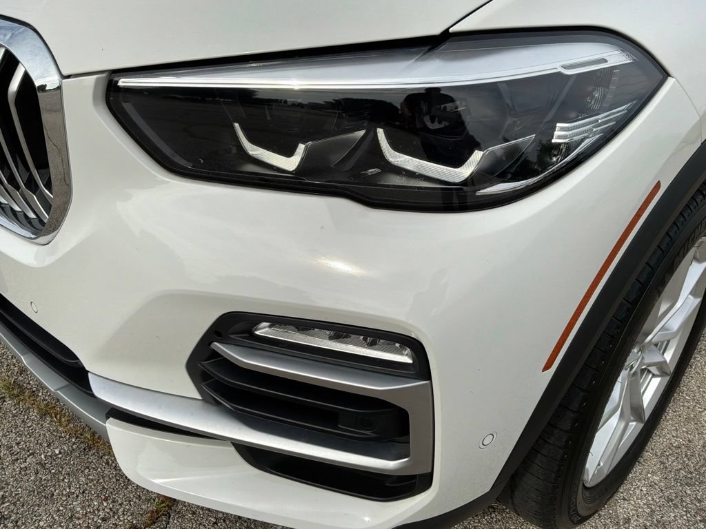 Used 2021 BMW X5 xDrive40i w/ Parking Assistance Package AWD/4WD image 13
