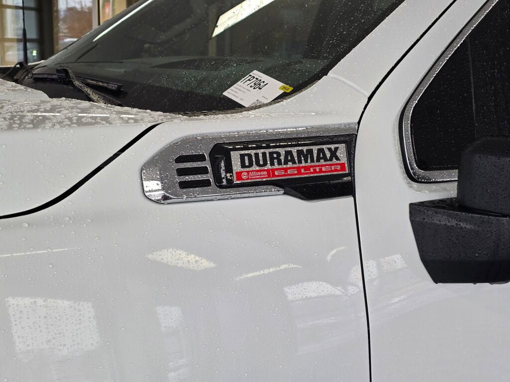 Used 2025 GMC Sierra 3500 Denali w/ Denali Reserve Package image 15