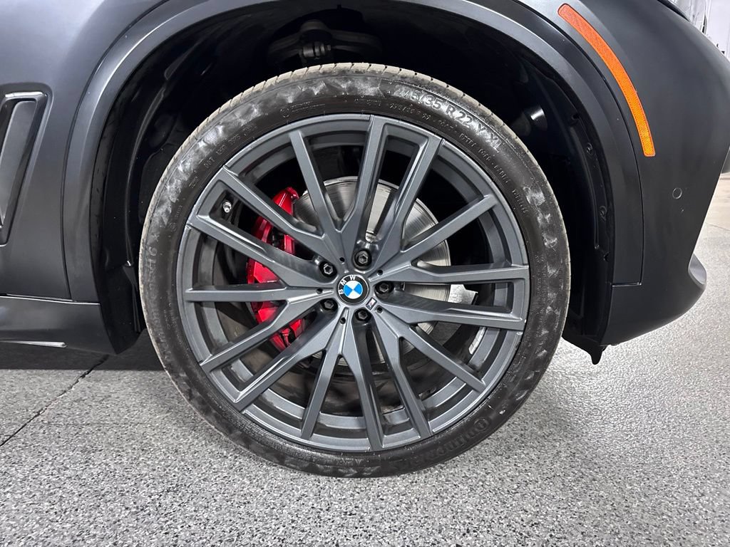 Used 2022 BMW X5 xDrive40i AWD/4WD image 6