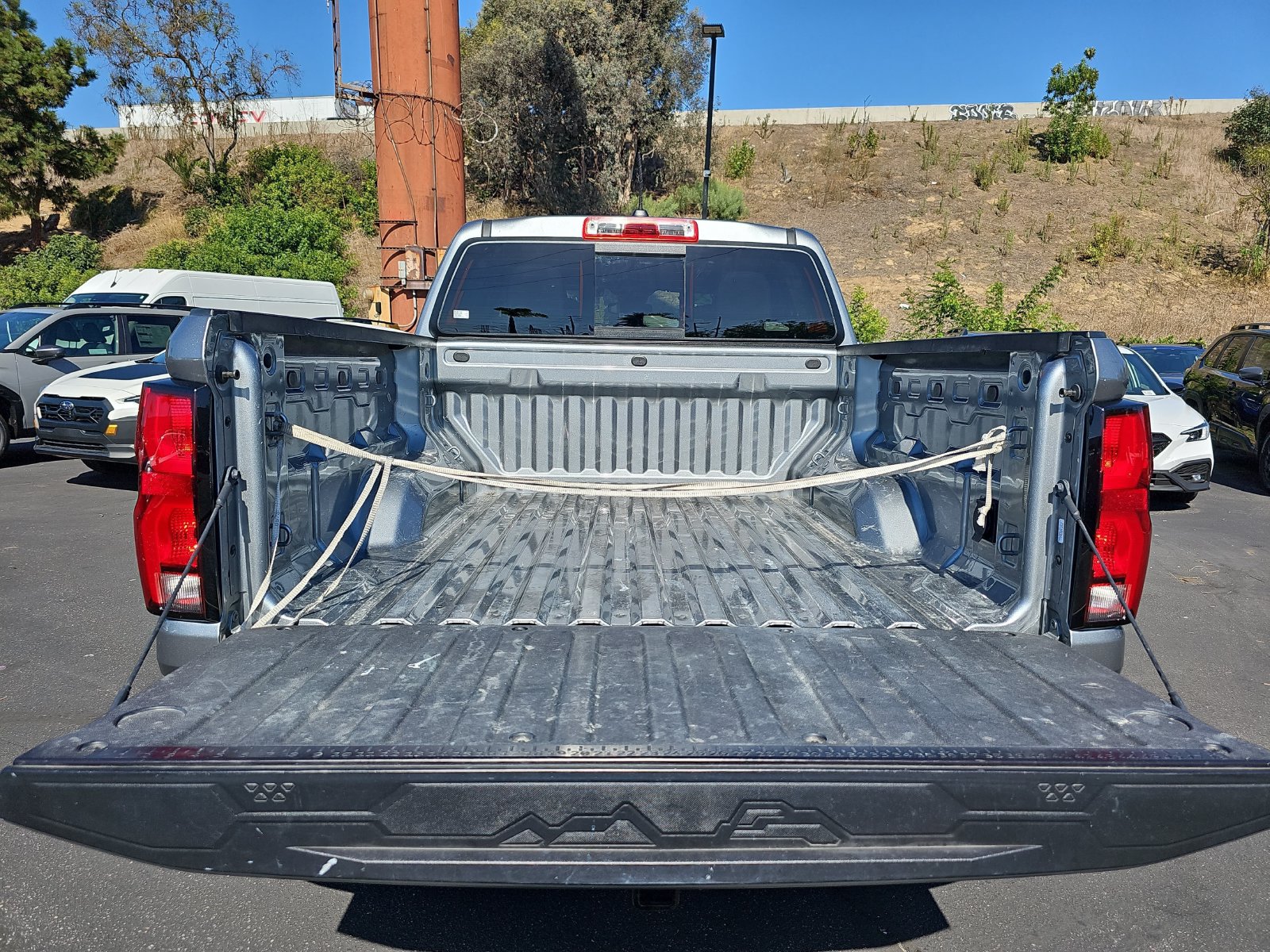 Used 2024 Chevrolet Colorado Z71 w/ Advanced Trailering Package AWD/4WD image 12