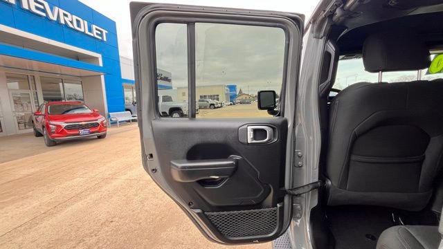 Used 2020 Jeep Wrangler Unlimited Willys image 13