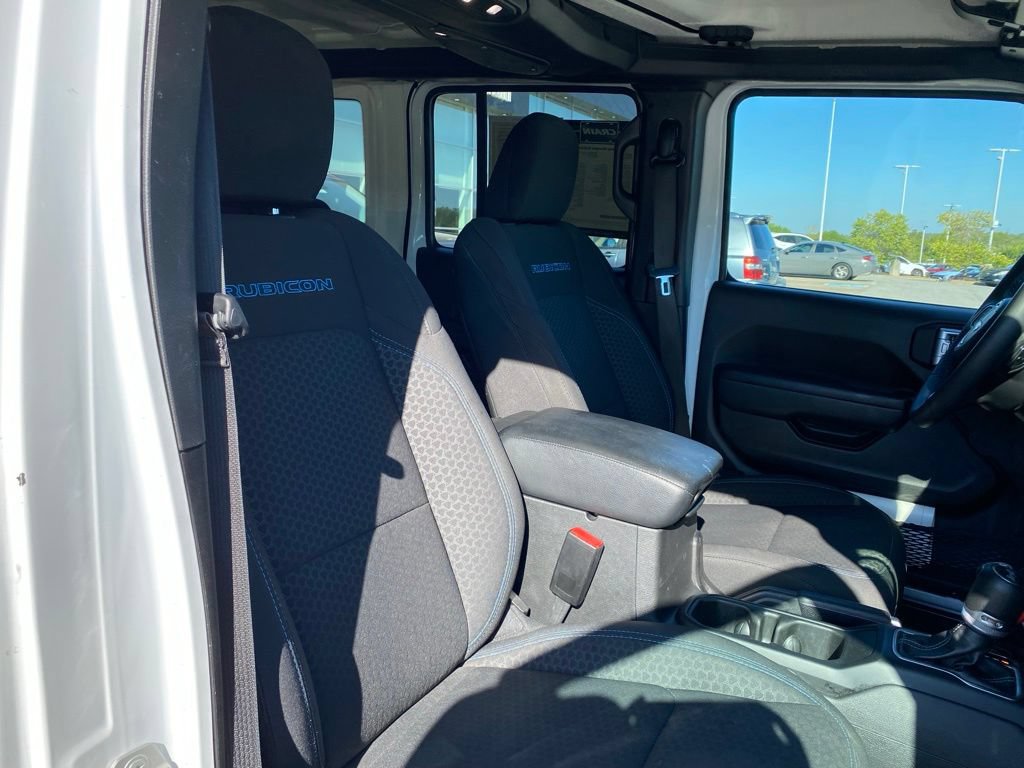 Used 2024 Jeep Wrangler Unlimited Rubicon 4xe AWD/4WD image 29