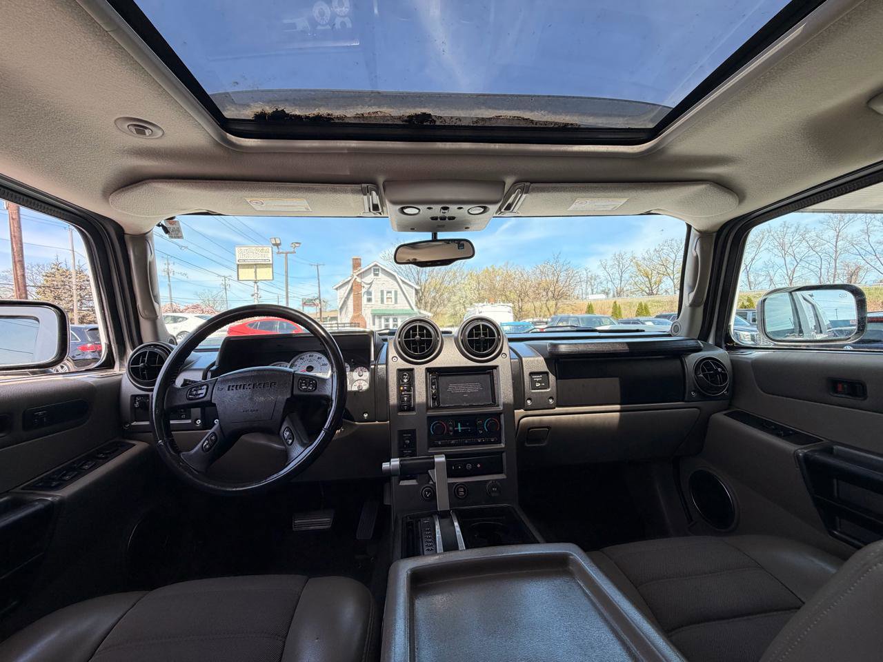 Used 2003 HUMMER H2 w/ Preferred Equipment Group AWD/4WD image 16