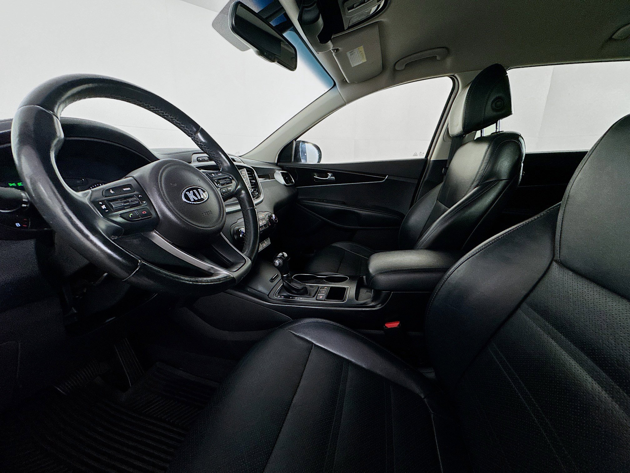 Used 2017 Kia Sorento LX w/ LX Convenience Package AWD/4WD image 21