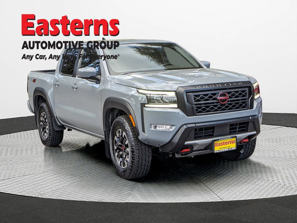 Used 2024 Nissan Frontier PRO-4X w/ Technology Package AWD/4WD image 3