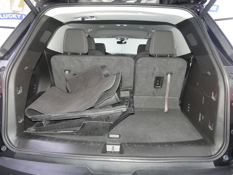 Used 2019 Chevrolet Traverse LT image 9