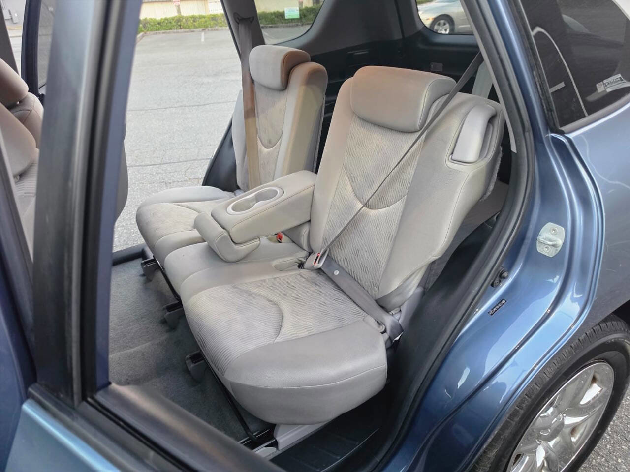 Used 2011 Toyota RAV4 4WD w/ Base L4 Extra Value Pkg image 13