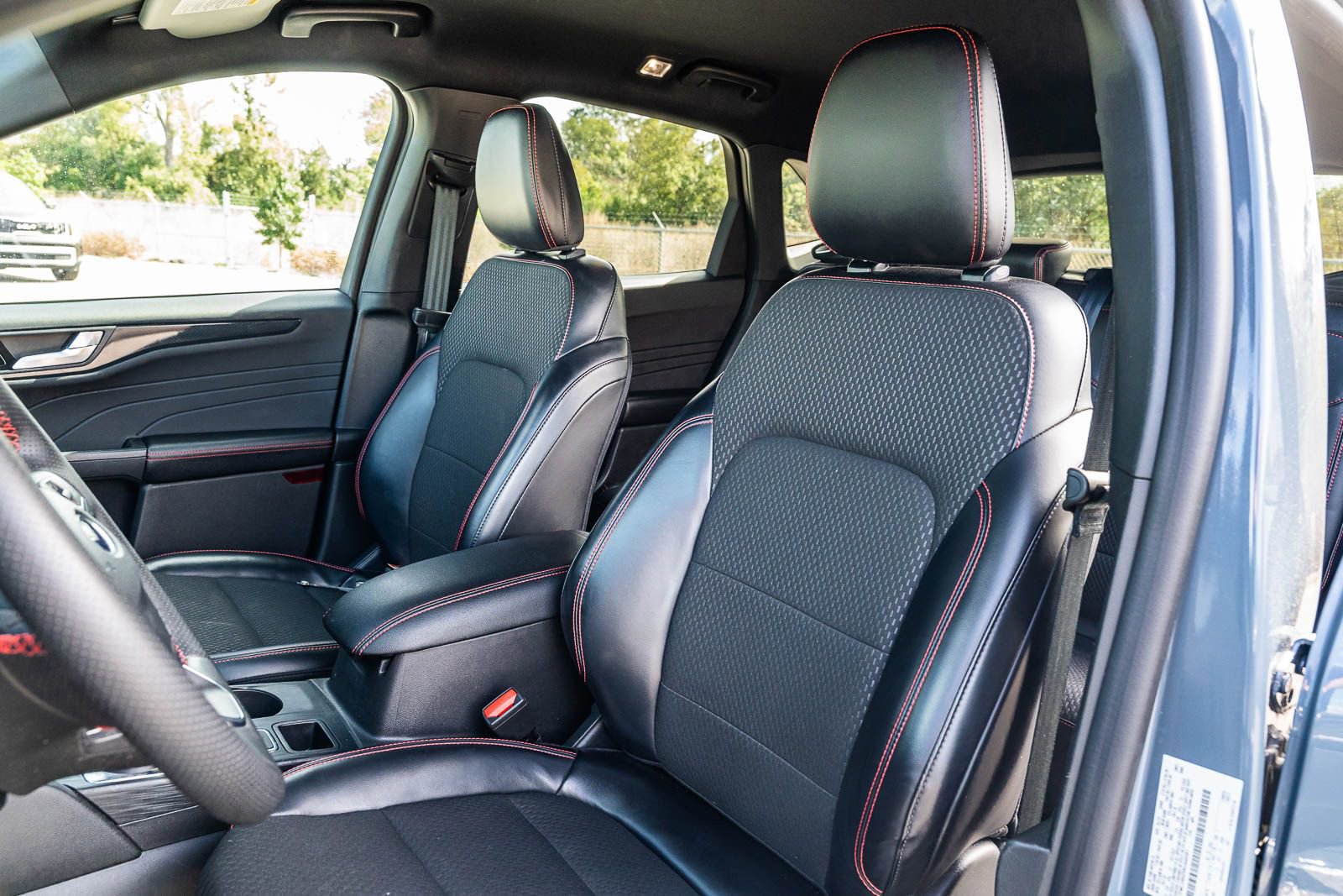 Used 2024 Ford Escape ST-Line Select w/ Tech Pack #1 image 19