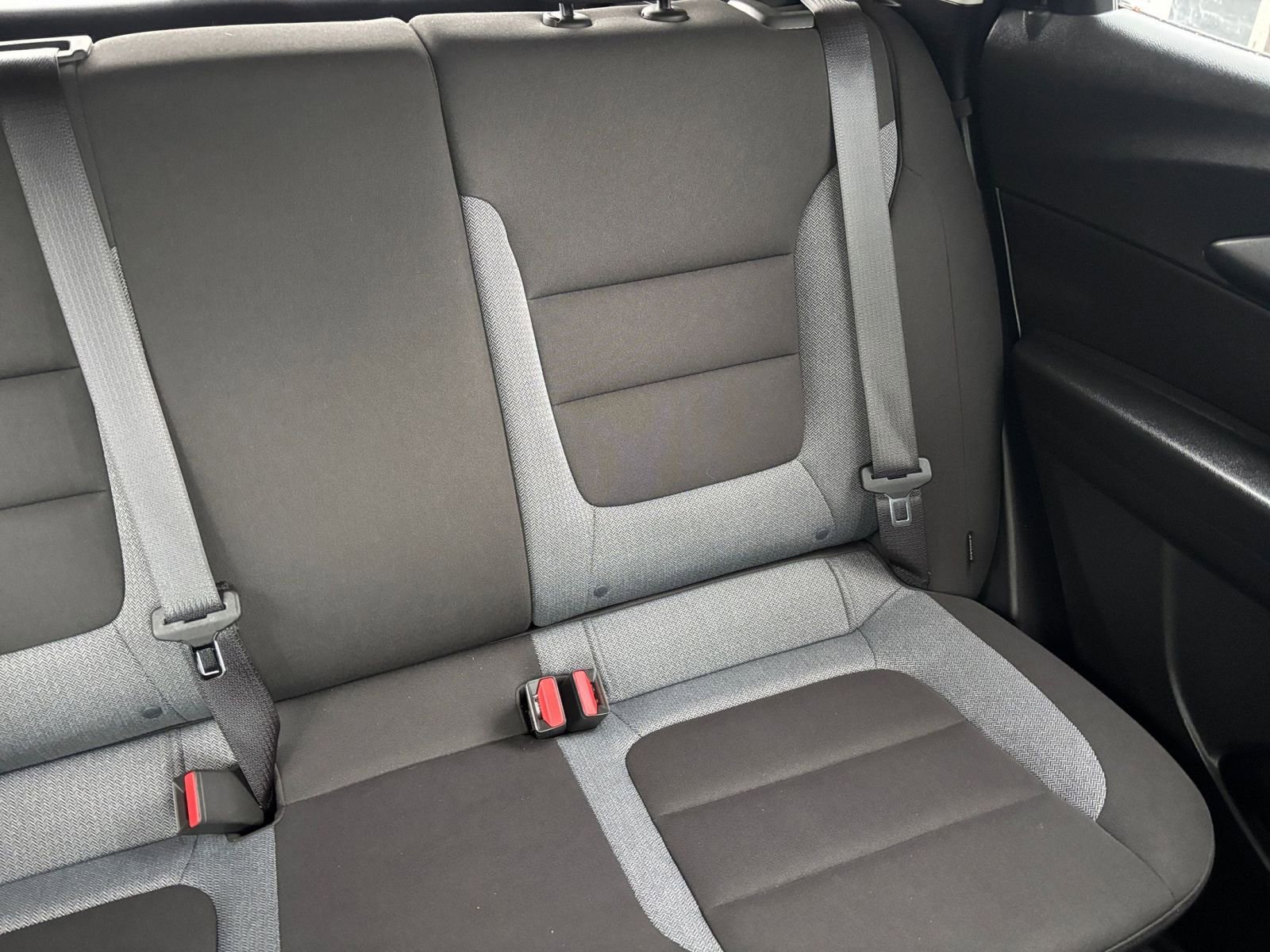 Used 2025 Chevrolet TrailBlazer LT image 33