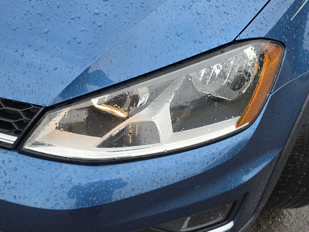 Used 2017 Volkswagen Golf Alltrack SEL AWD/4WD image 27