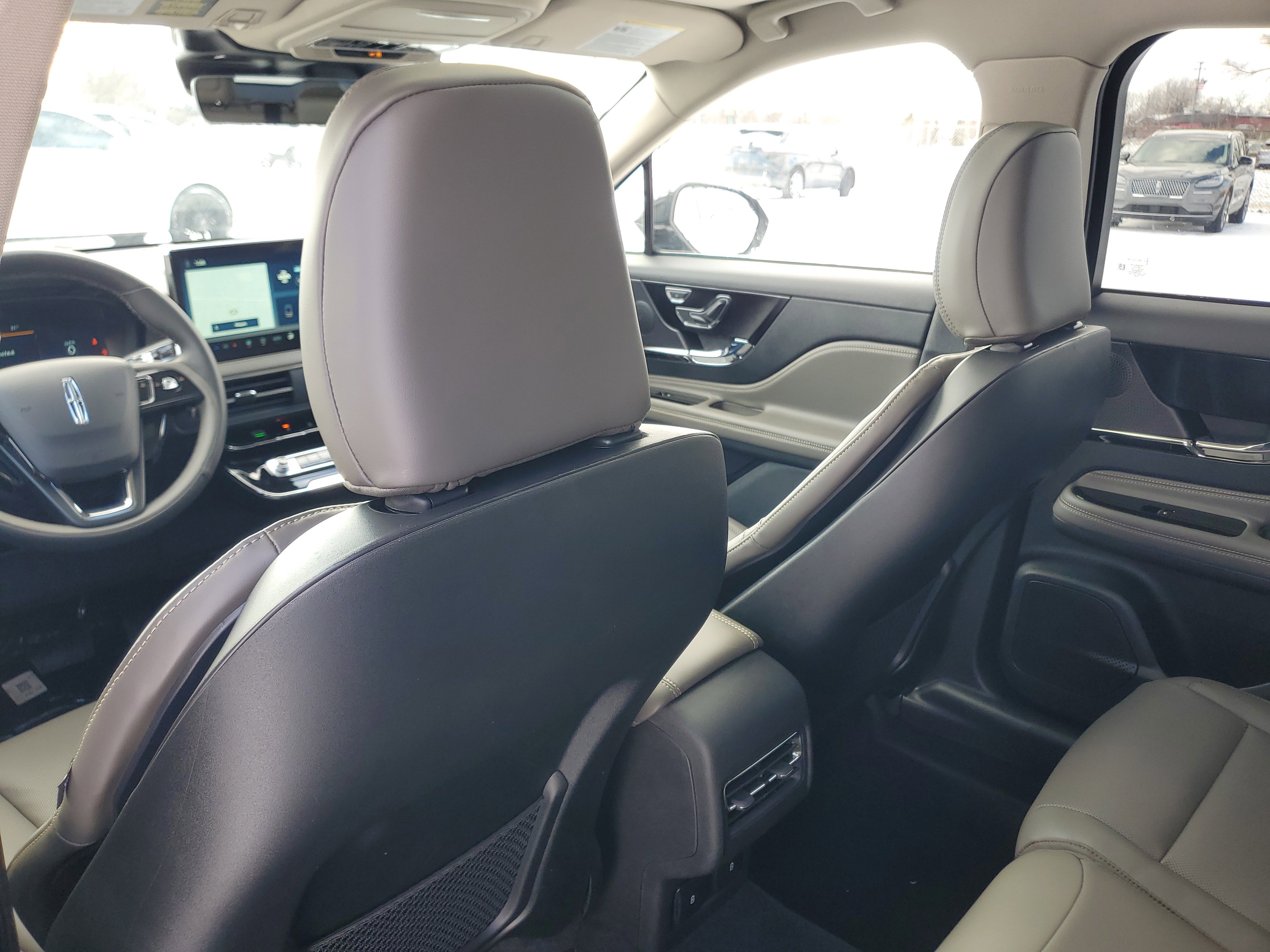 New 2026 Lincoln Corsair Premiere image 26