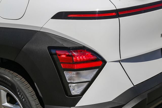 New 2026 Hyundai Kona SE FWD image 10