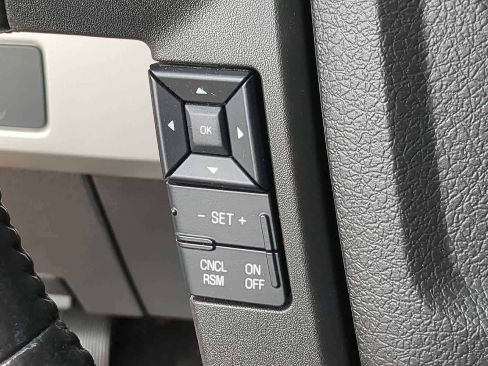 Used 2014 Ford F150 FX4 w/ Equipment Group 402A Luxury image 23