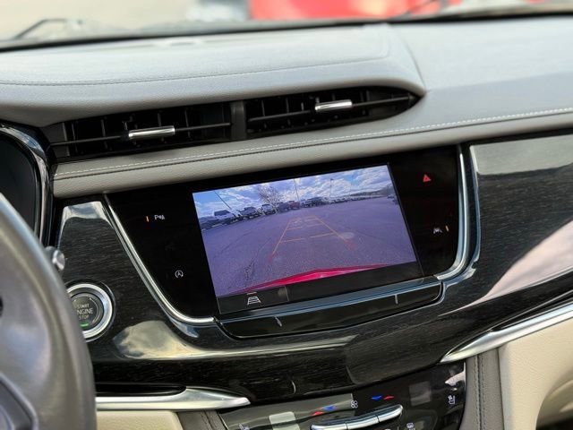 Used 2023 Cadillac XT6 Premium Luxury FWD image 4