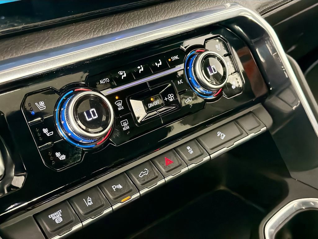 Used 2025 GMC Sierra 2500 Denali image 16