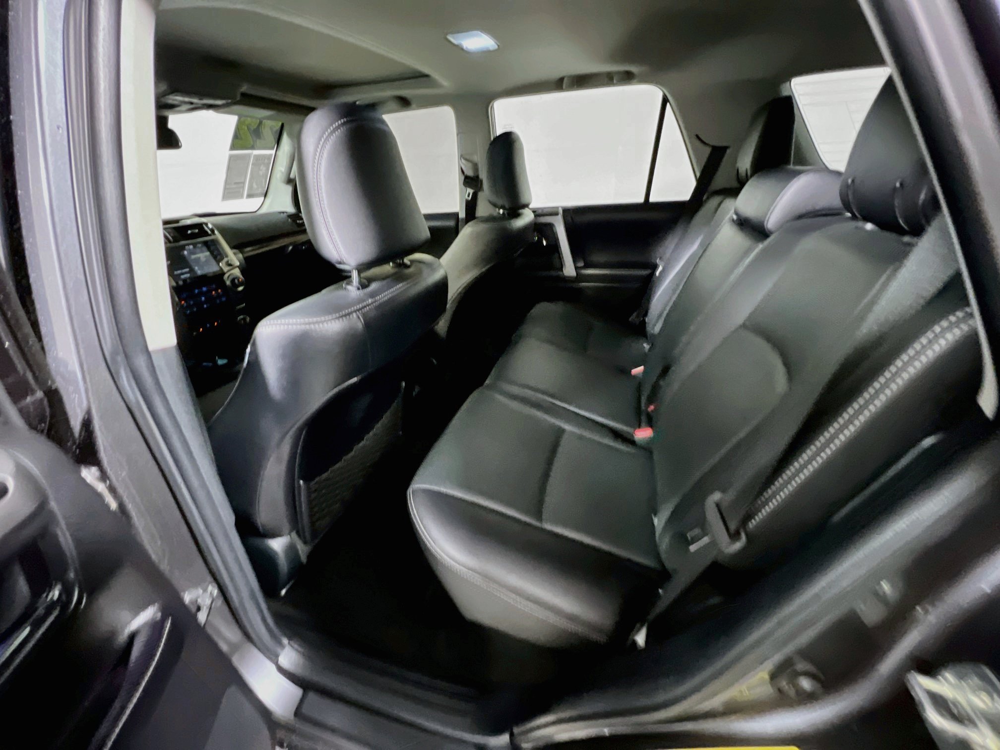 Used 2022 Toyota 4Runner Limited RWD image 29