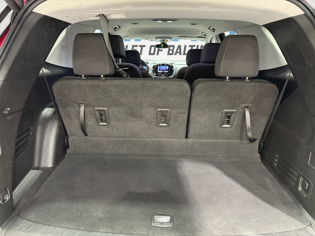 Used 2020 Chevrolet Traverse LT w/ LPO, Blackout Package image 16