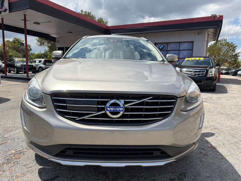 Used 2015 Volvo XC60 T5 Platinum image 8
