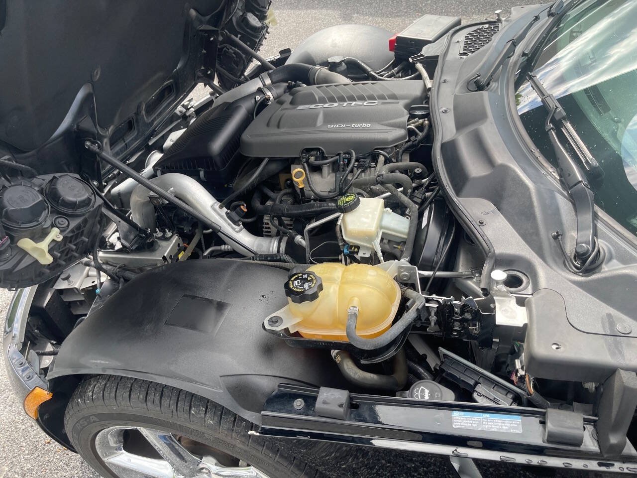 Used 2007 Saturn Sky Red Line RWD image 30