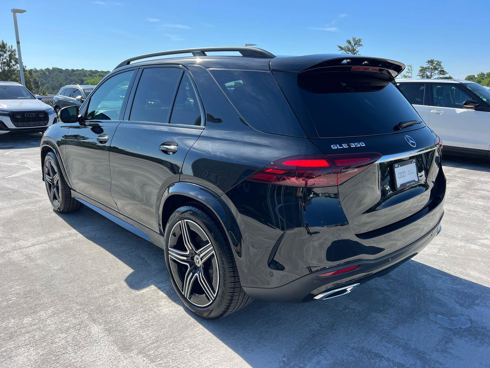 Used 2025 Mercedes-Benz GLE 350 4MATIC image 7