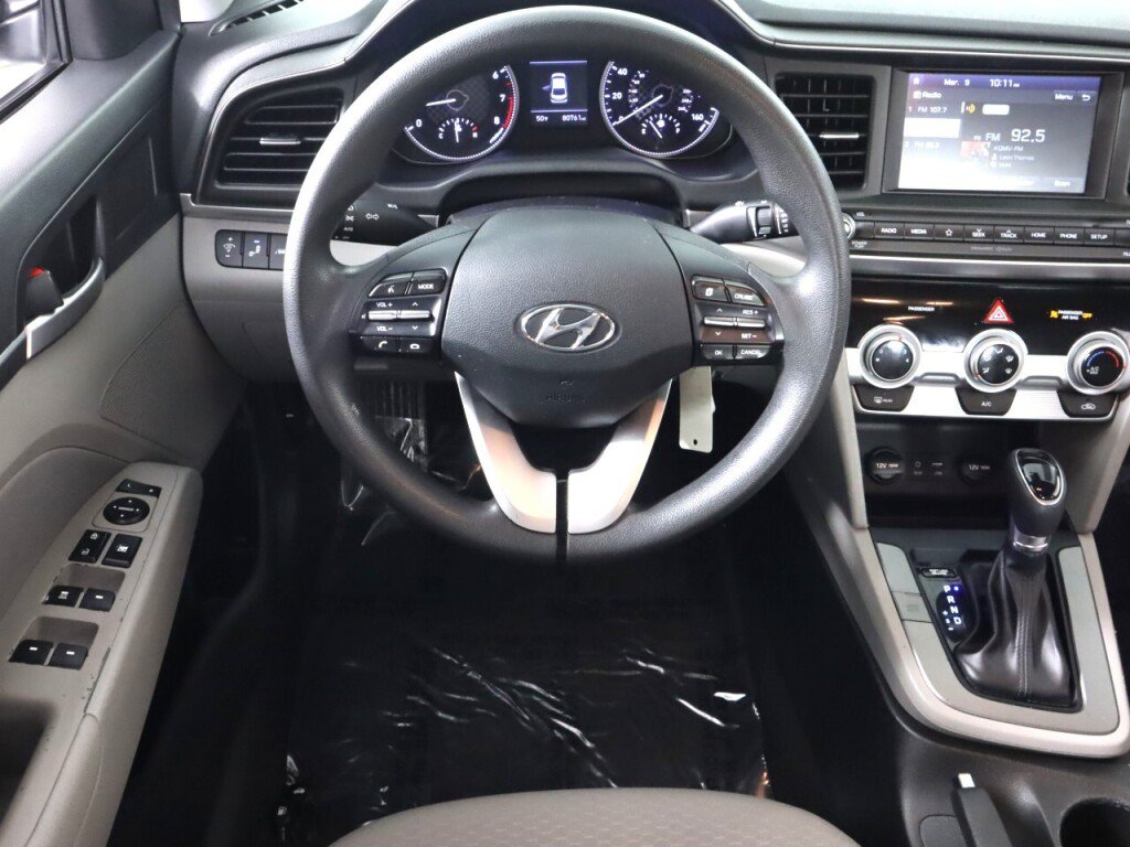 Used 2019 Hyundai Elantra SEL FWD image 31