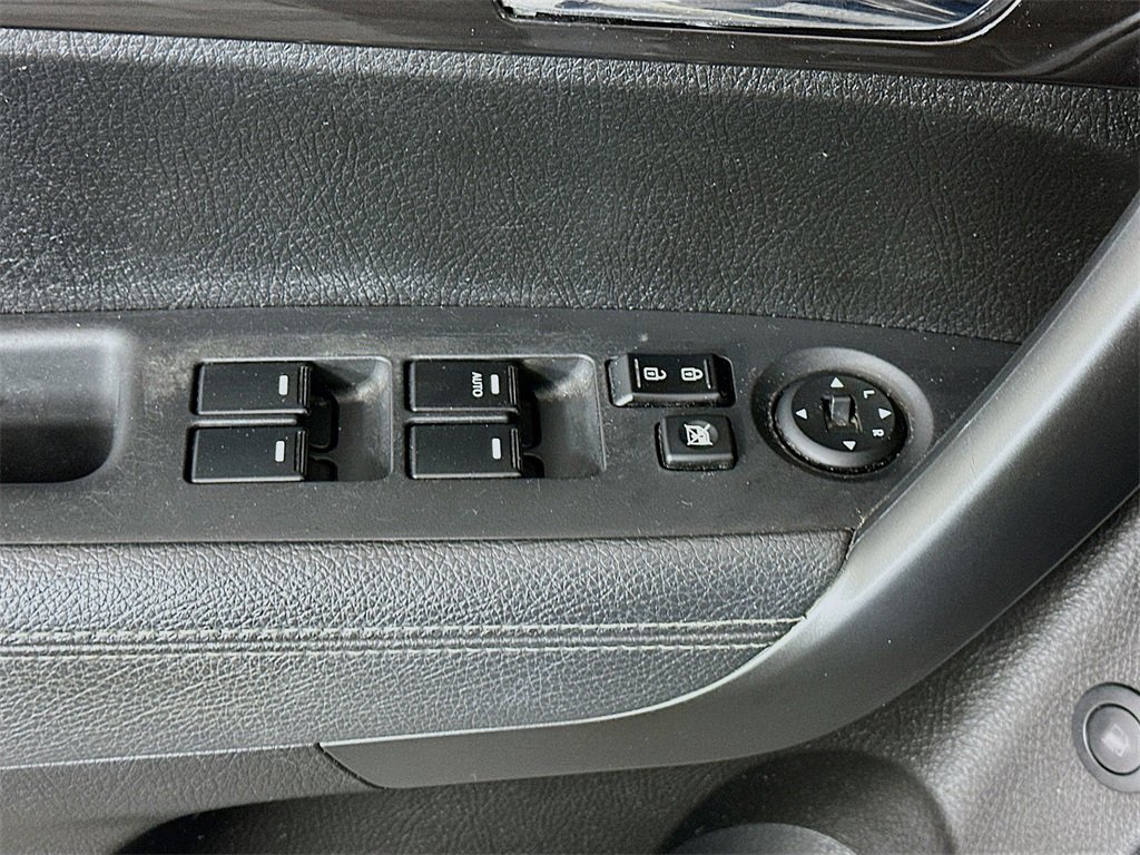 Used 2013 Kia Sorento EX image 17