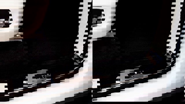 Used 2019 Rolls-Royce Cullinan image 38